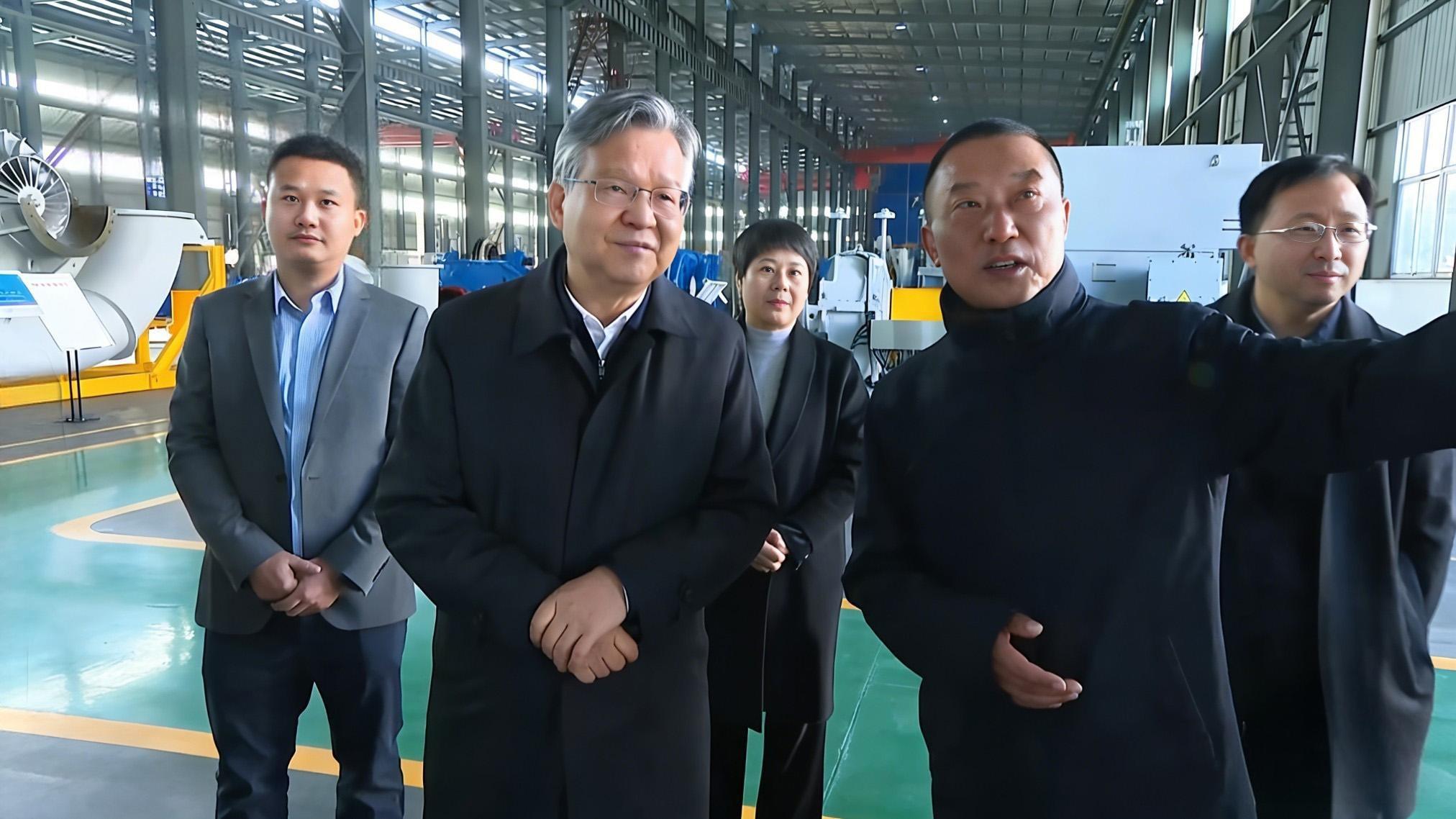 湖北省委副书记、省长李殿勋赴三峰透平调研指导